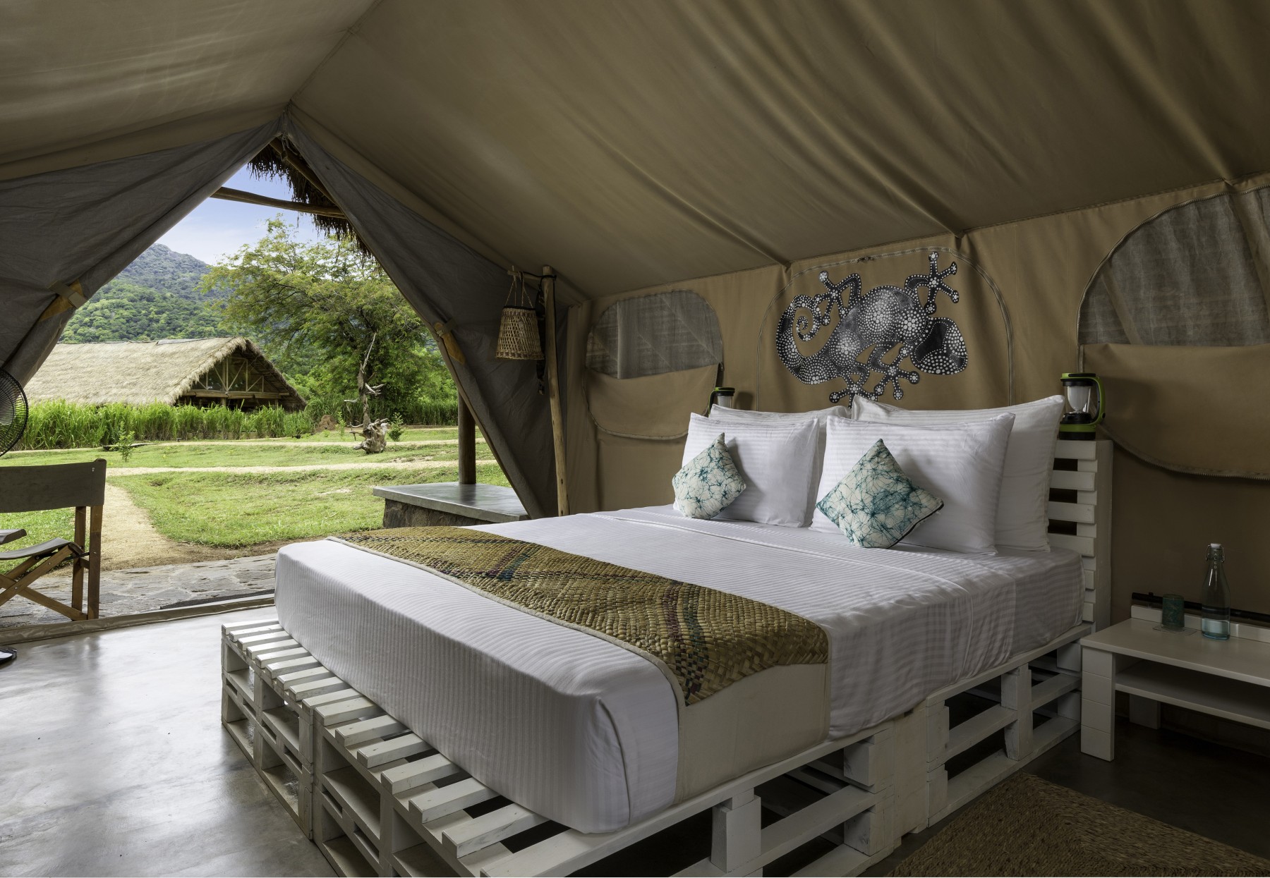 Deluxe Tent